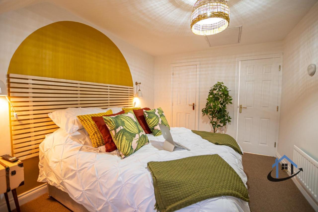 Ironside House, Thrapston King Or Twin Beds, Free Parking, Workspace, Corporates, Sleeps 8 Exterior foto